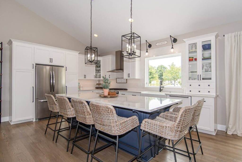 Dining space upgrade in Stoughton, Massachusetts